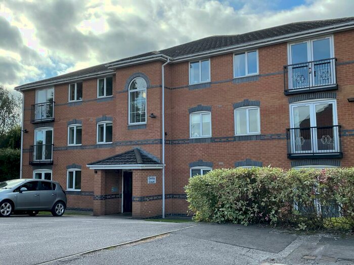2 Bedroom Flat To Rent In Denby Court, NG4