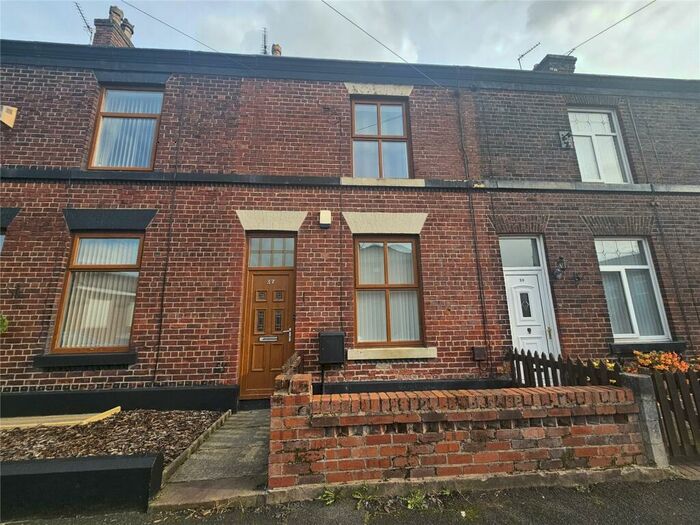 2 Bedroom Terraced House To Rent In New George Street, Bury, Lancashire, BL8