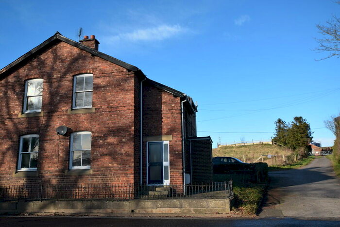 3 Bedroom Semi-Detached House To Rent In Silver Street, Barton, DL10