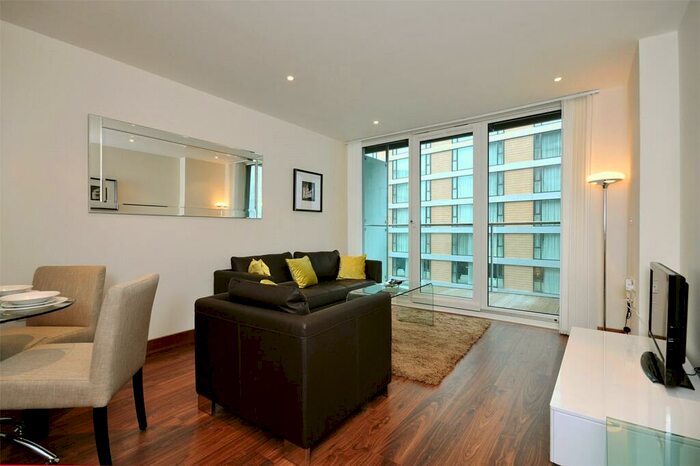 2 Bedroom Apartment To Rent In Lanson Building, Queenstown Road, London, SW11