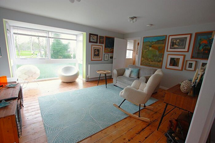 5 Bedroom Terraced House For Sale In Avenues Court, Princes Avenue, Hull, HU5