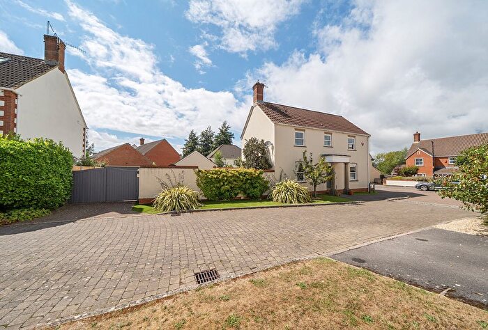 4 Bedroom Detached House For Sale In Head Croft, Flax Bourton, Bristol, North Somerset, BS48