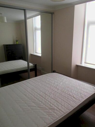 1 Bedroom Flat To Rent In Menzies Road, Ground Floor Left, AB11