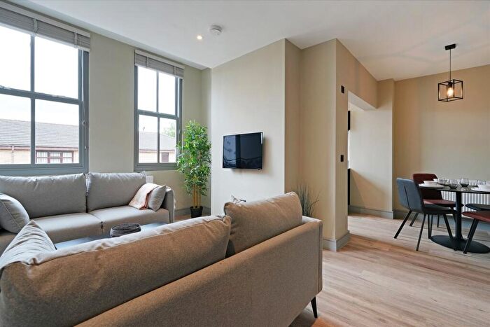 2 Bedroom Apartment To Rent In Flat, Countess Road, Highfields, S1