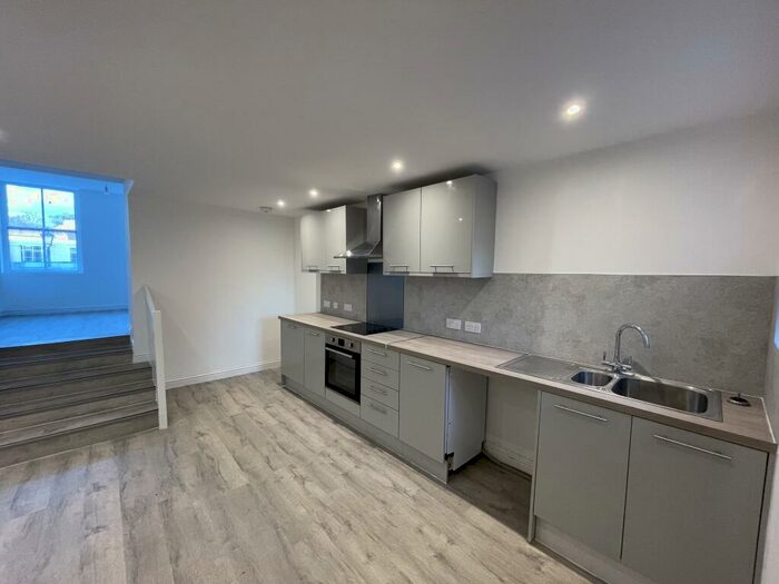 2 Bedroom Flat To Rent In Market Place, Great Yarmouth, NR30