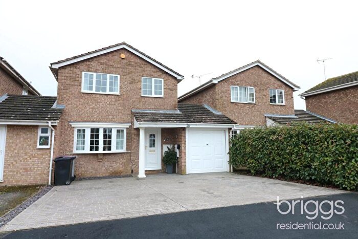 3 Bedroom Link Detached House For Sale In Burchnall Close, Deeping St James, Market Deeping, PE6