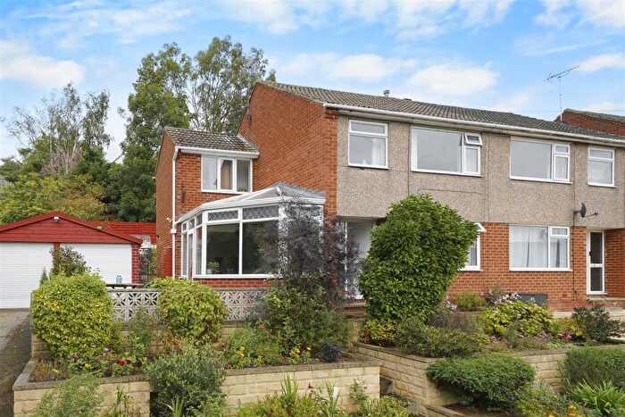 4 Bedroom Semi-Detached House For Sale In Rumplecroft, Otley, LS21