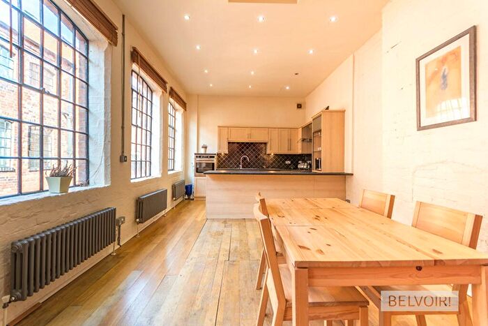 1 Bedroom Triplex To Rent In Century Works, - Frederick Street, Jewellery Quarter, Birmingham, B1