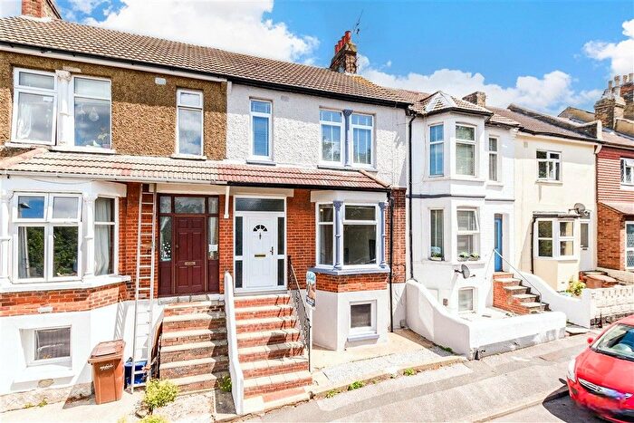 3 Bedroom Terraced House For Sale In Imperial Road, Gillingham, Kent, ME7