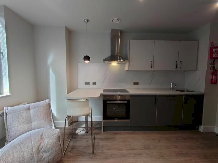 Studio To Rent In Charles Street, Leicester LE1