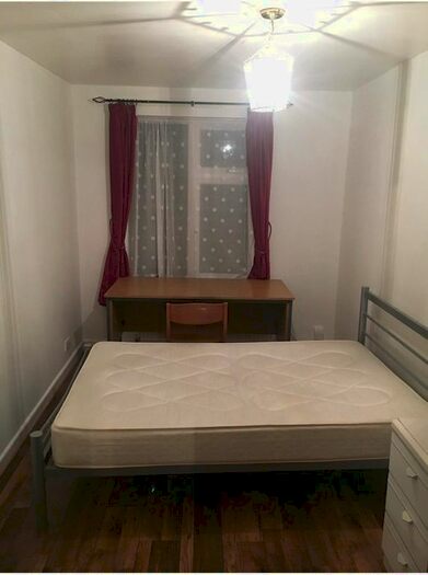 4 Bedroom Property To Rent In Springfield Road, Exeter, EX4