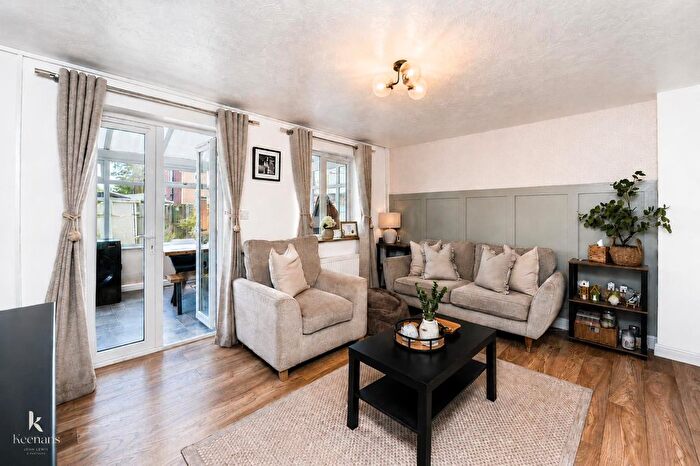 3 Bedroom End Of Terrace House For Sale In Knotwood Court, Accrington, BB5