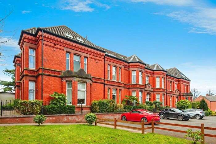2 Bedroom Flat For Sale In Lawson Road, Runcorn, WA7