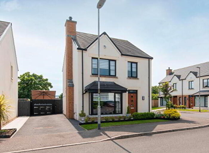 3 Bedroom Detached House For Sale In Chantry Gardens, Carrickfergus, BT38