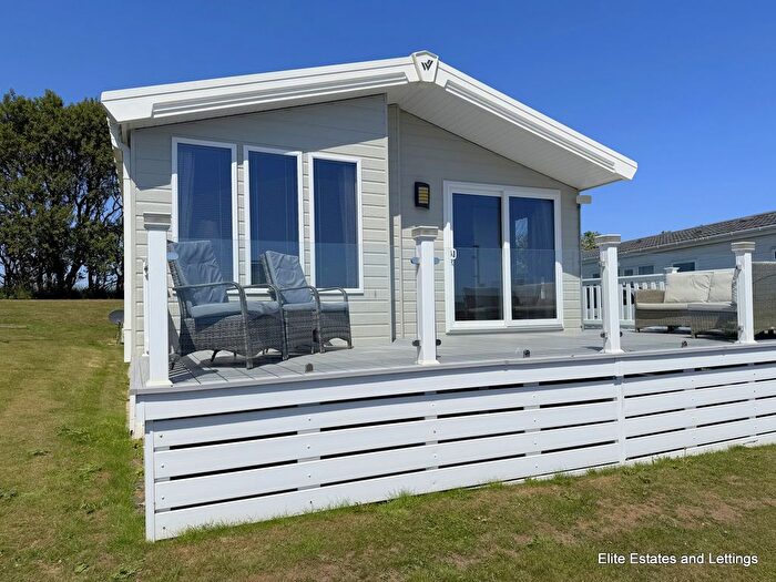 2 Bedroom Detached Bungalow For Sale In Mariners Rise, Sandy Bay Holiday Park, NE63