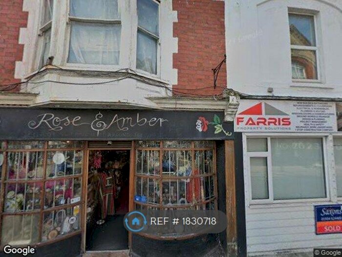 2 Bedroom Flat To Rent In Gff Meadow Street, Weston-Super-Mare, BS23