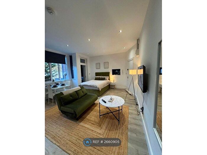 Studio To Rent In London Road, Bromley, BR1