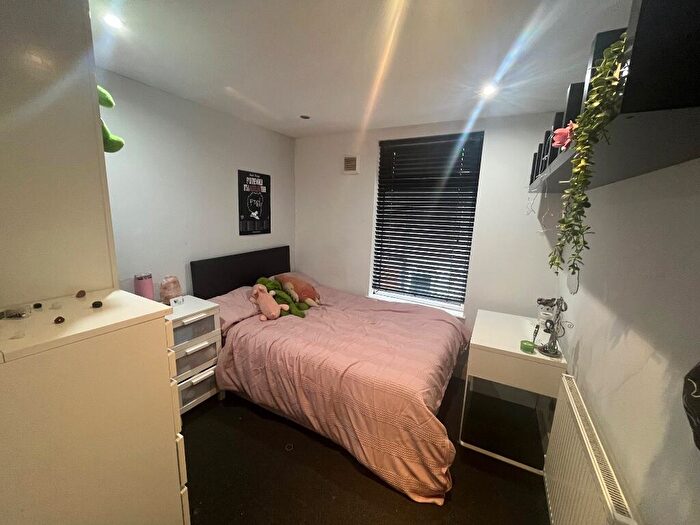 5 Bedroom Terraced House To Rent In Hawkins Street, Liverpool, Merseyside, L6