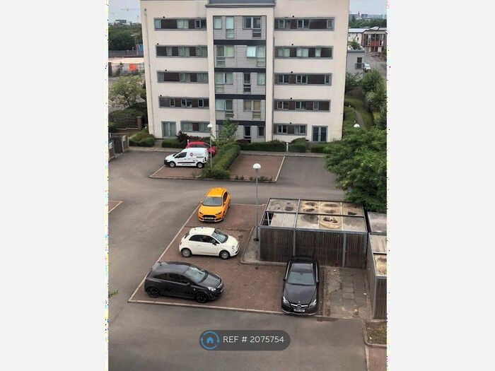 2 Bedroom Detached House To Rent In Aston Old Road, Manchester, M11