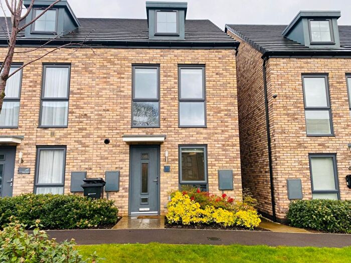 4 Bedroom End Of Terrace House To Rent In Hope Street, Birmingham, B5