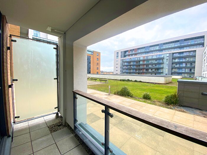 1 Bedroom Apartment To Rent In Ferry Court, Cardiff, CF11