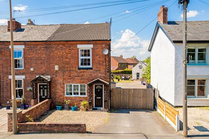 3 Bedroom Semi-Detached House For Sale In Davenham Family Home With Detached Annex, CW9