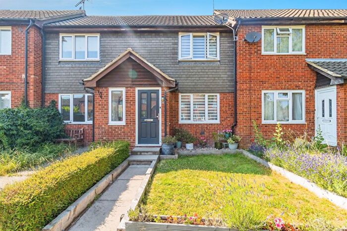 1 Bedroom Terraced House For Sale In Church Hill, Cheddington, Leighton Buzzard, LU7
