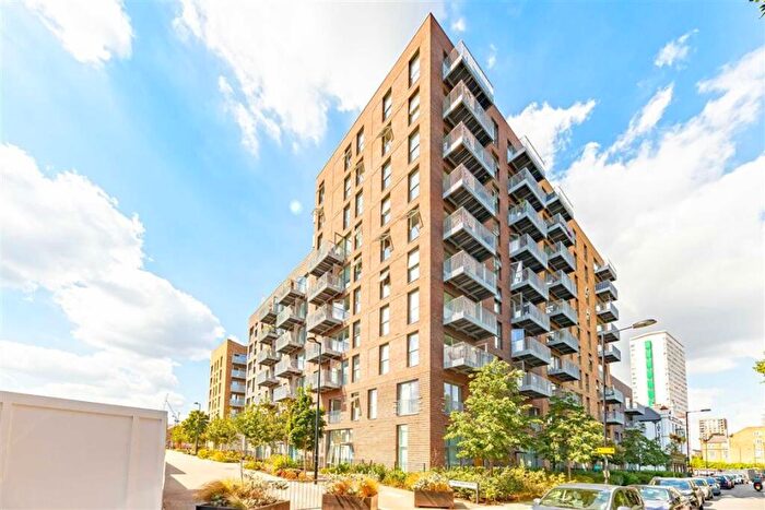 1 Bedroom Flat For Sale In Timberyard Street, Deptford, SE8