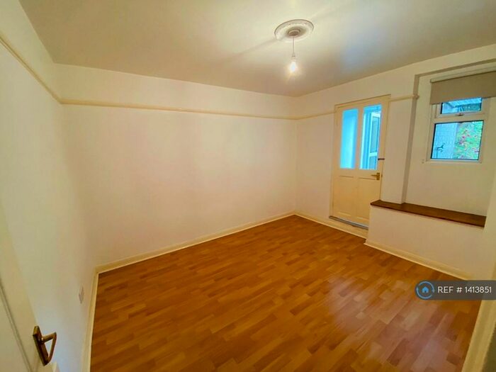 2 Bedroom Terraced House To Rent In Fonblanque Road, Sheerness, ME12