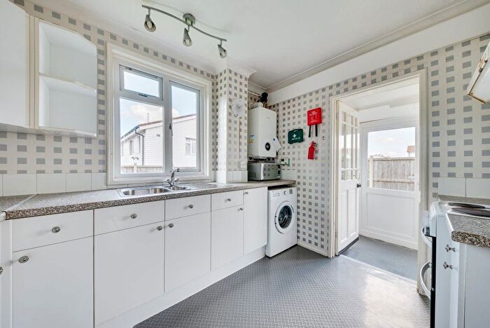 4 Bedroom Property To Rent In Old Park Avenue, Canterbury, CT1