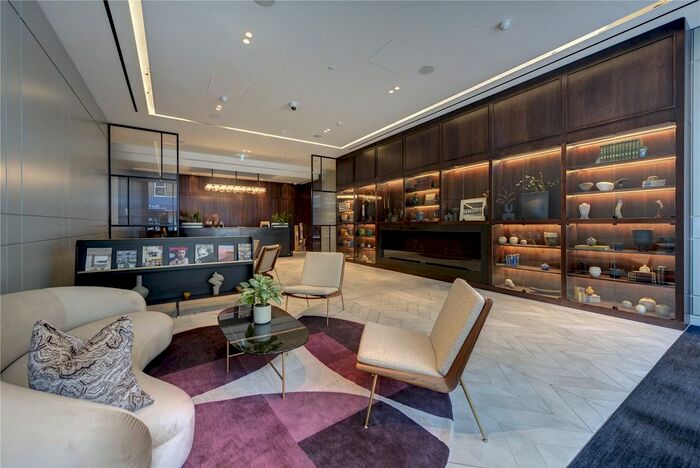 2 Bedroom Flat For Sale In Cleveland Street, London, W1T