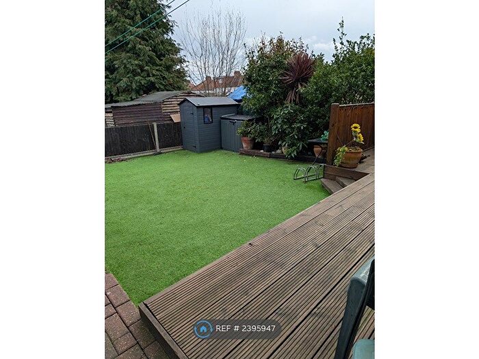 2 Bedroom Maisonette To Rent In Church Lane, London, NW9