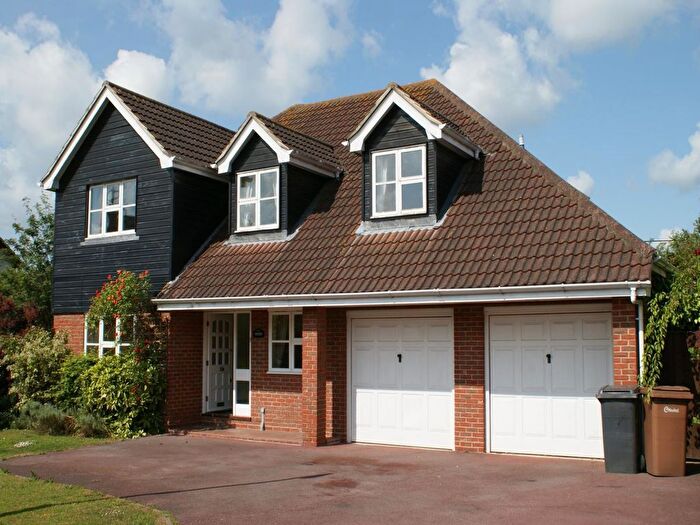 4 Bedroom Detached House To Rent In Chalklands, Sandon, CM2