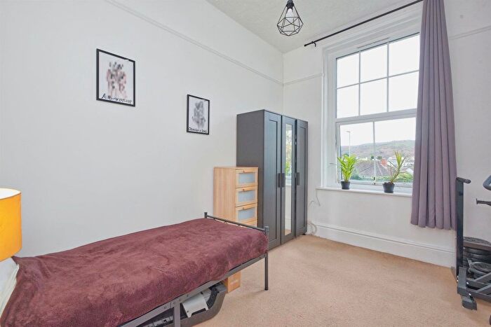 1 Bedroom Flat For Sale In Hopcott Road, Minehead, TA24