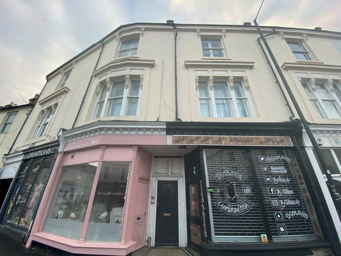 1 Bedroom Flat To Rent In High Street, Leamington Spa, CV31