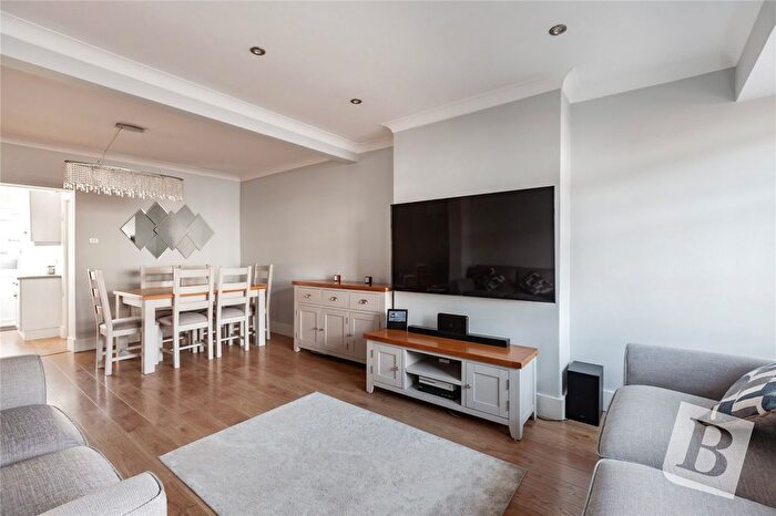 3 Bedroom Terraced House For Sale In Laburnum Avenue, Hornchurch, RM12