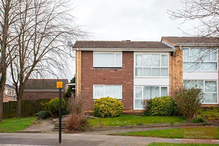 2 Bedroom Apartment For Sale In Hillhead Parkway, Chapel House, Newcastle Upon Tyne, NE5