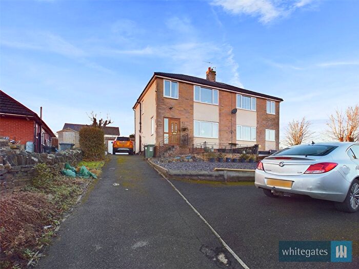 3 Bedroom Semi-Detached House For Sale In Bradford Road, Oakenshaw, Bradford, West Yorkshire, BD12