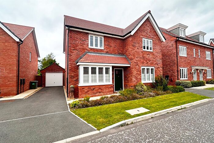 4 Bedroom Detached House For Sale In James Pimlott Drive, Poynton, SK12