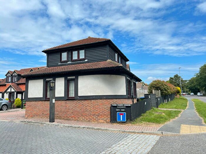 2 Bedroom Link Detached House To Rent In Eastbourne Road, Seaford, East Sussex, BN25
