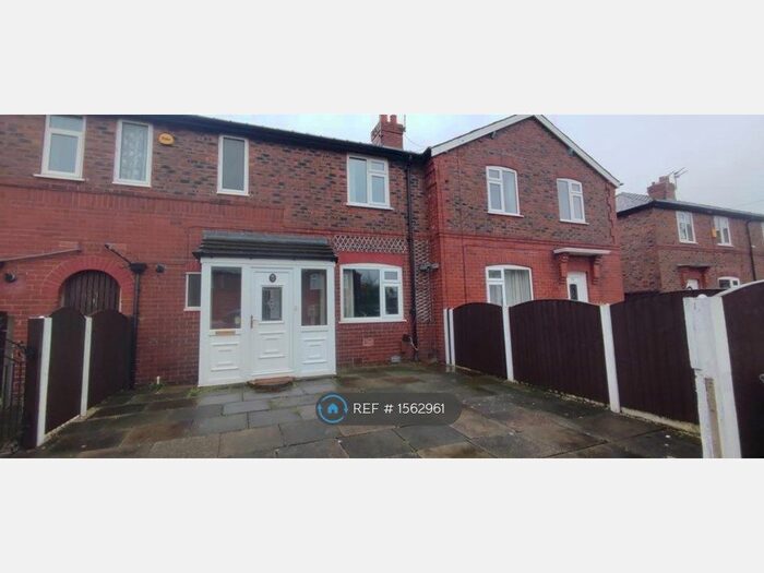 3 Bedroom Terraced House To Rent In Sefton Crescent, Sale, M33