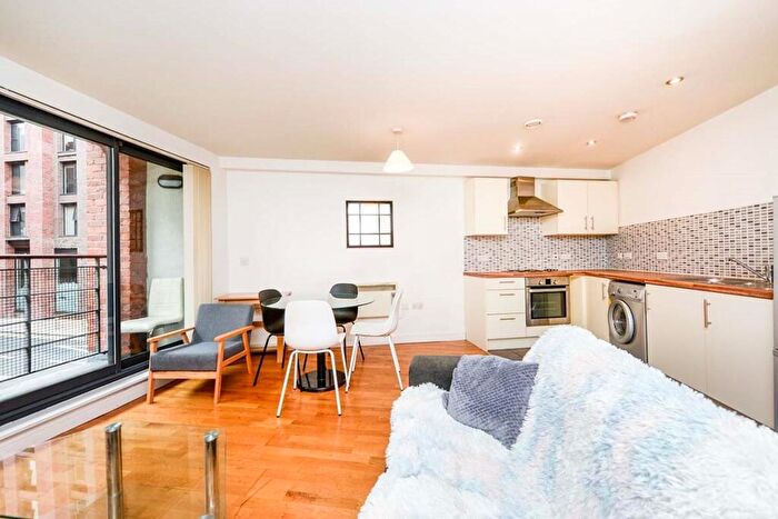 2 Bedroom Apartment To Rent In Duke Street, Liverpool, L1