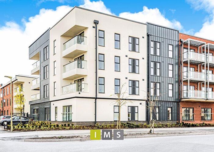 2 Bedroom Flat To Rent In Trinity House North, Graven Hill, Bicester, OX25