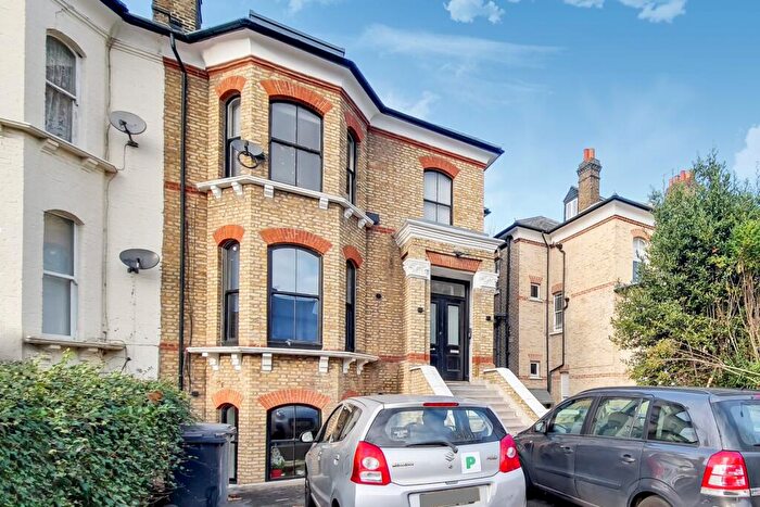 1 Bedroom Flat To Rent In Cavendish Road, Kilburn, NW6