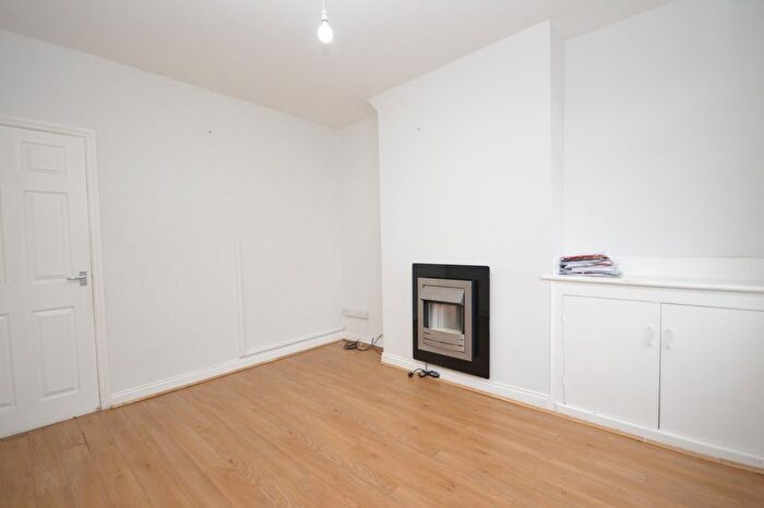 2 Bedroom Property To Rent In Victoria Street, Kettering, NN16