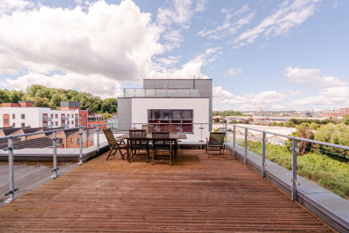 2 Bedroom Penthouse For Sale In Paintworks, Arnos Vale, Bristol, Bristol, BS4