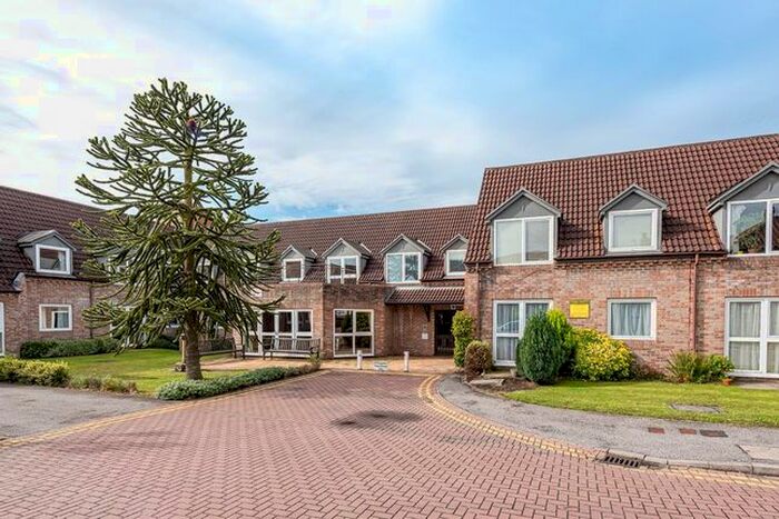 1 Bedroom Flat For Sale In Vyner House, Front Street, Acomb, York, YO24