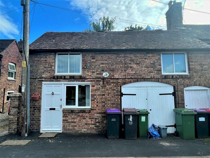 2 Bedroom Detached House To Rent In Park Lane, Madeley, Telford, TF7