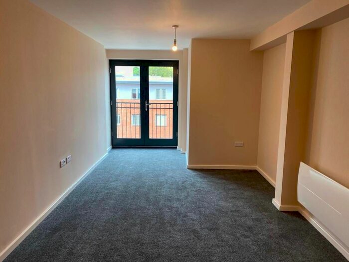 2 Bedroom Flat To Rent In Arc Avenue, Gateshead, NE8