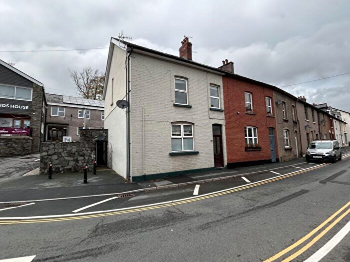3 Bedroom Property For Sale In Free Street, Brecon, LD3
